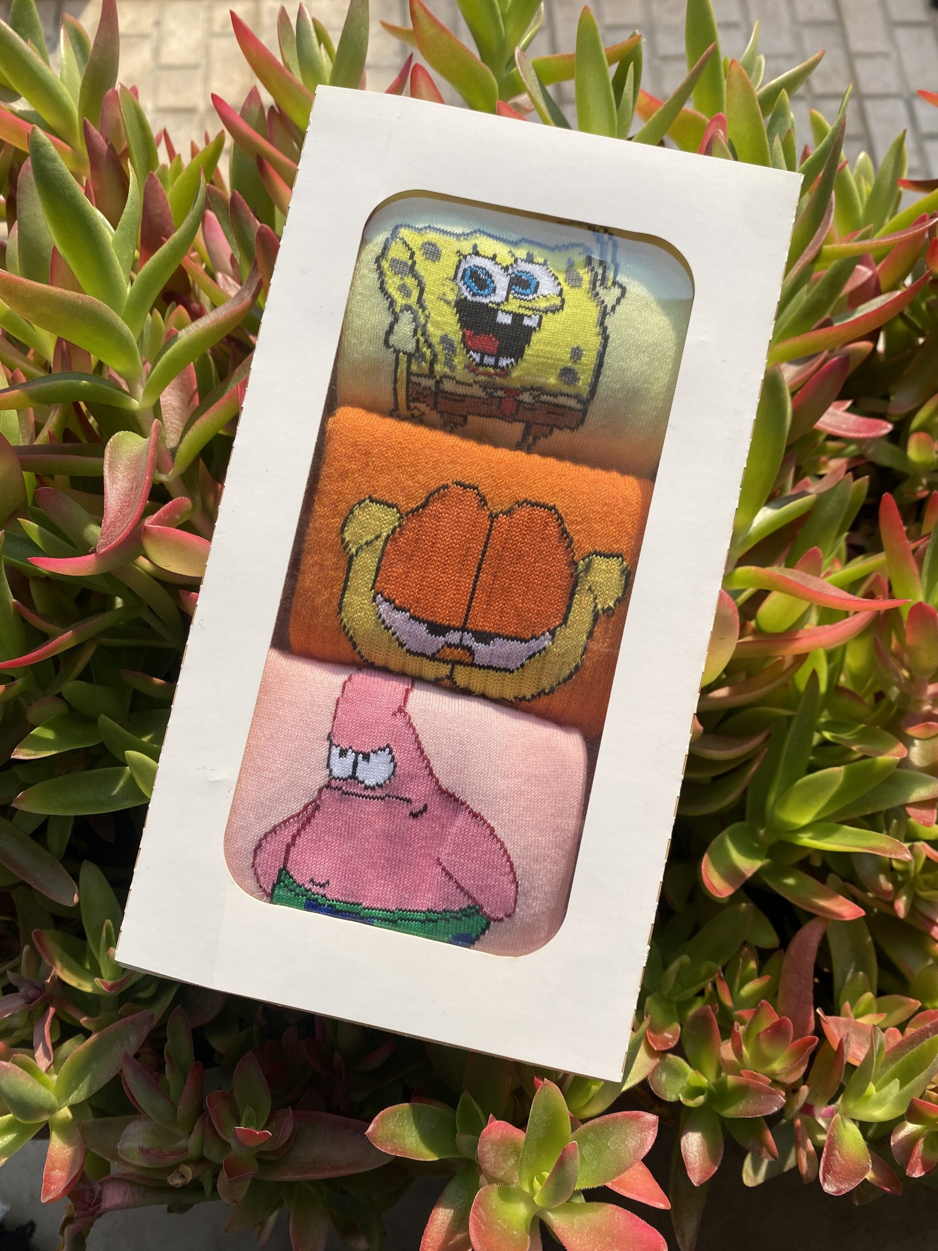 تصویر پک جوراب فانتزی نوستالژیک 